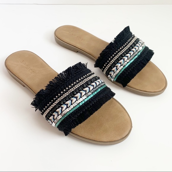 Bamboo Fringe and Sequin Band Flat Slide Sandals, Black Green White, Size 7 1/2 - Picture 1 of 5